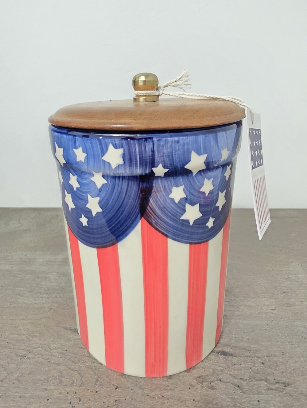Viral India Patriotic Large Canister with Wooden Lid4th of July USA Americana